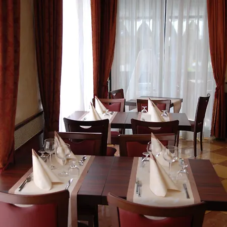 Dei Platani Римини