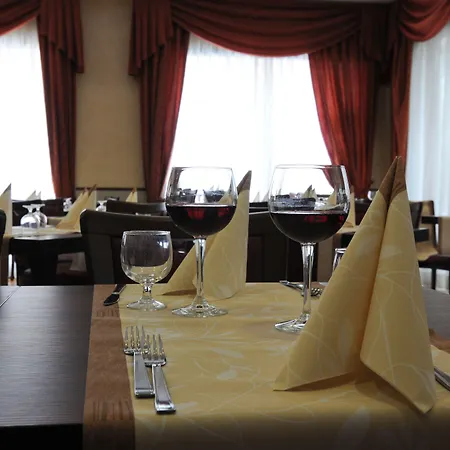 Hotel Dei Platani 3*