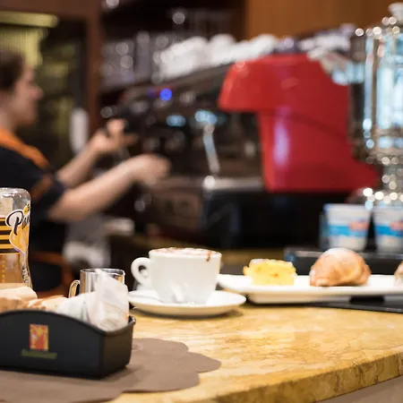 Отель Dei Platani Римини