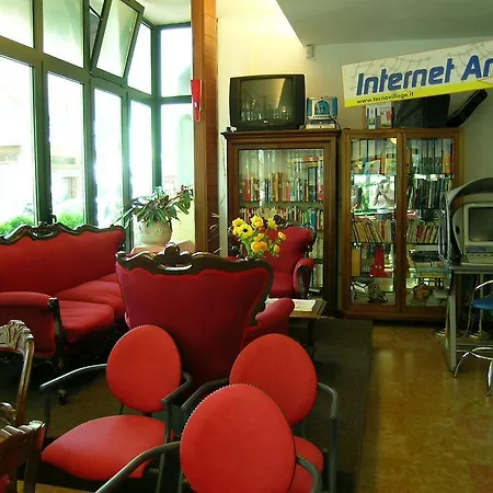 Dei Platani Hotel 3*