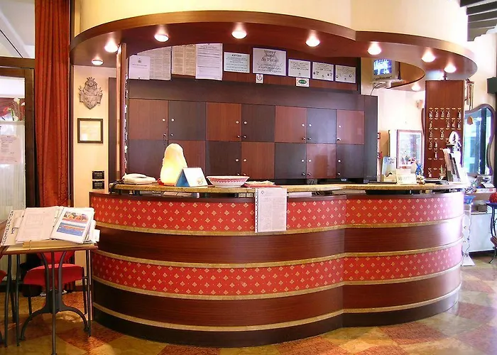 Dei Platani מלון 3*